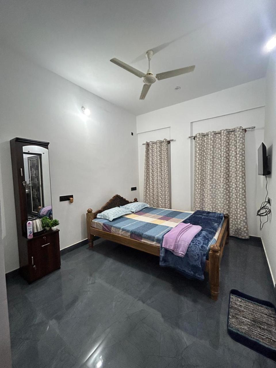Travel Inn Mysore Vanivilasa Puram Exteriér fotografie