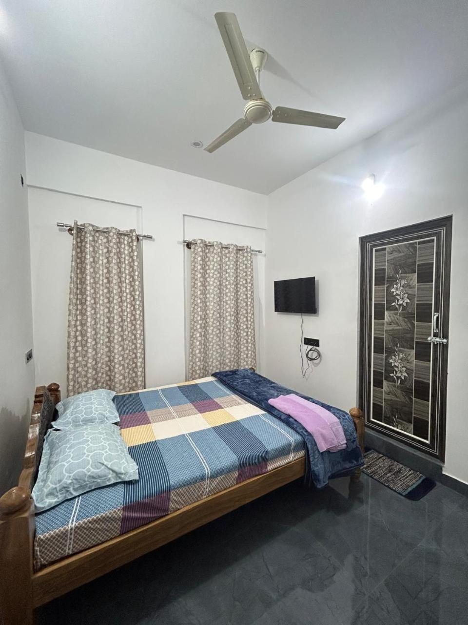 Travel Inn Mysore Vanivilasa Puram Exteriér fotografie